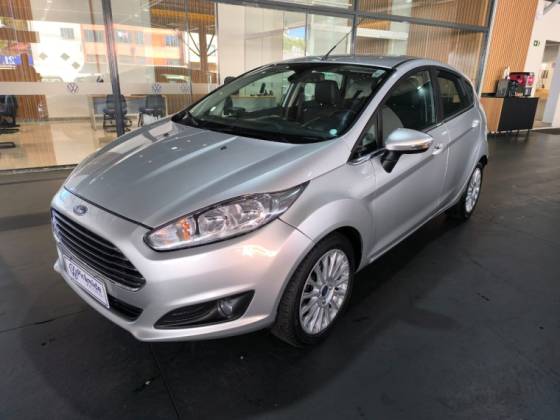 FORD FIESTA 1.6 TITANIUM HATCH 16V FLEX 4P POWERSHIFT